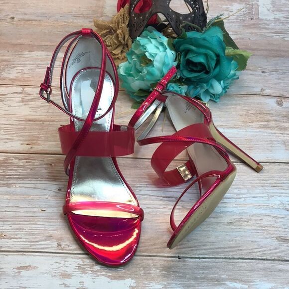 Guess Pink Felecia Shiny Ankle Strap Heels - Picture 3 of 10